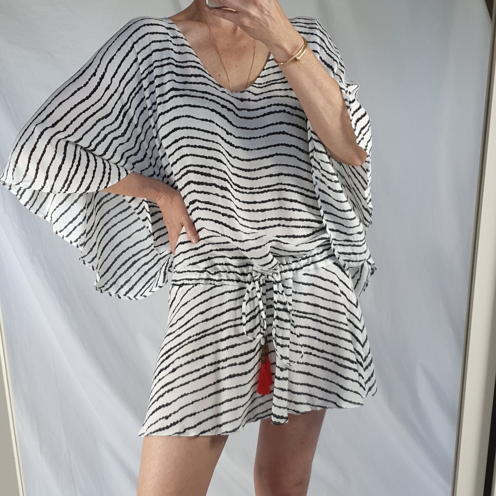 Swimsuit coverup/ v neck dress dress size S